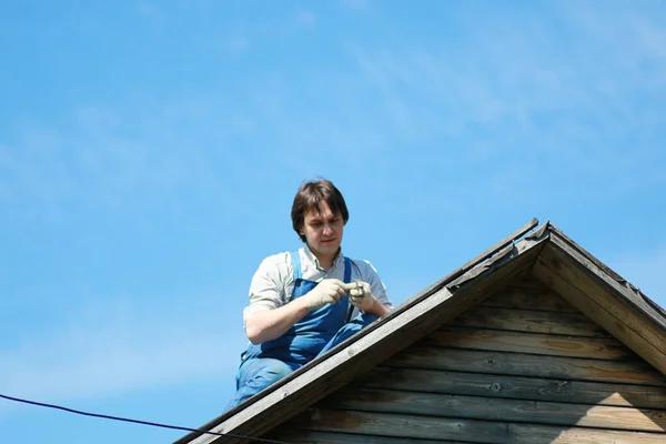 The Cost Breakdown of Roof Replacement Projects