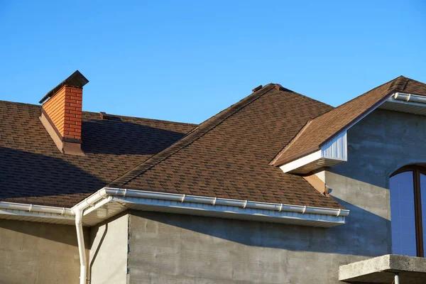 Get a New Roof Fast with Trusted Roof Replacement Contractors